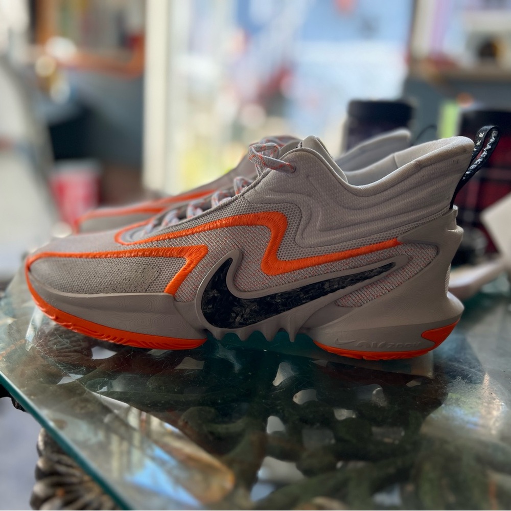 Nike Cosmic Unity 2 Men US 8.5